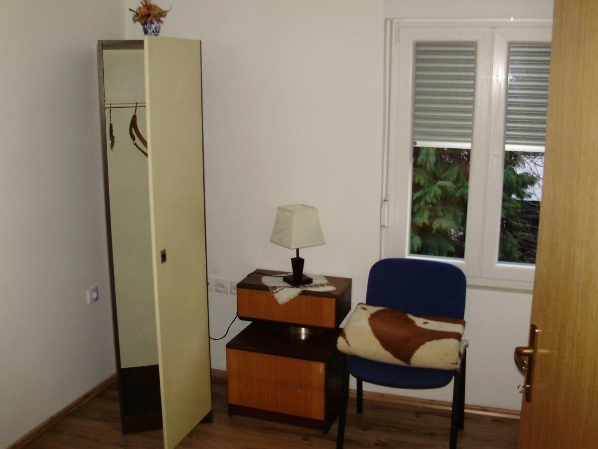 Maximilian-free Parking!!! Apartment